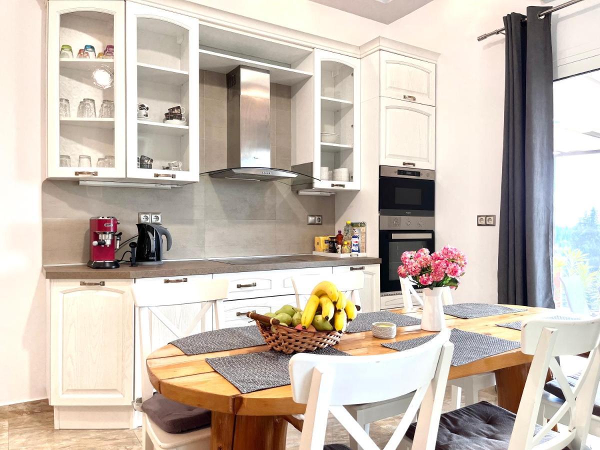 הוילה Skriperon Gkk House Private Swimming Pool Luxury House מראה חיצוני תמונה