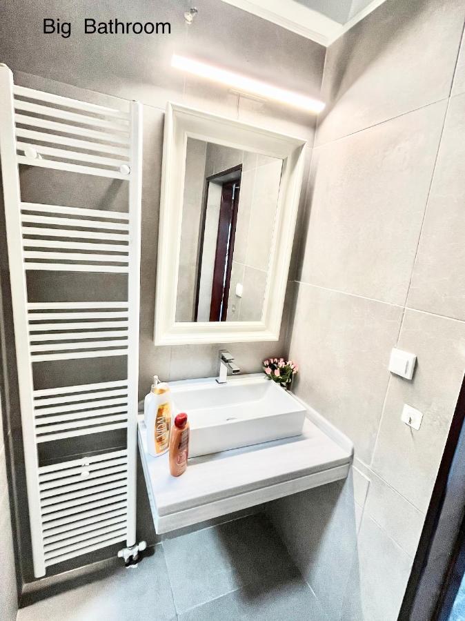 הוילה Skriperon Gkk House Private Swimming Pool Luxury House מראה חיצוני תמונה